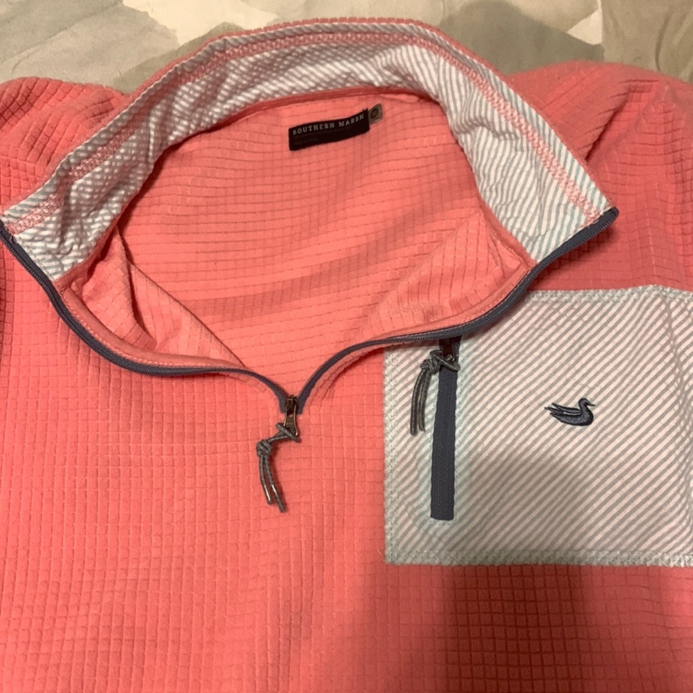 Southern marsh pullover